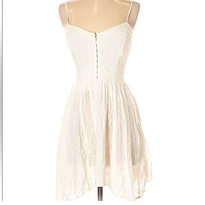 Bethany Motab Aeropostable White Lace Panel Sundress - NWT, size M
